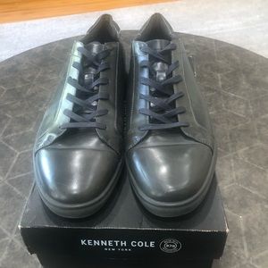 Kenneth Cole Shoe Sneakers
